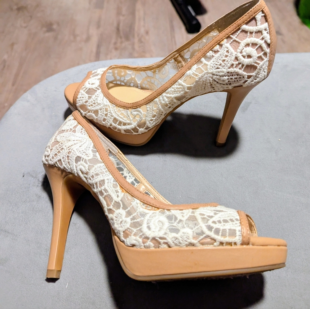 Antonio Melani Ceyla Style White Lace Peep Toe Heels